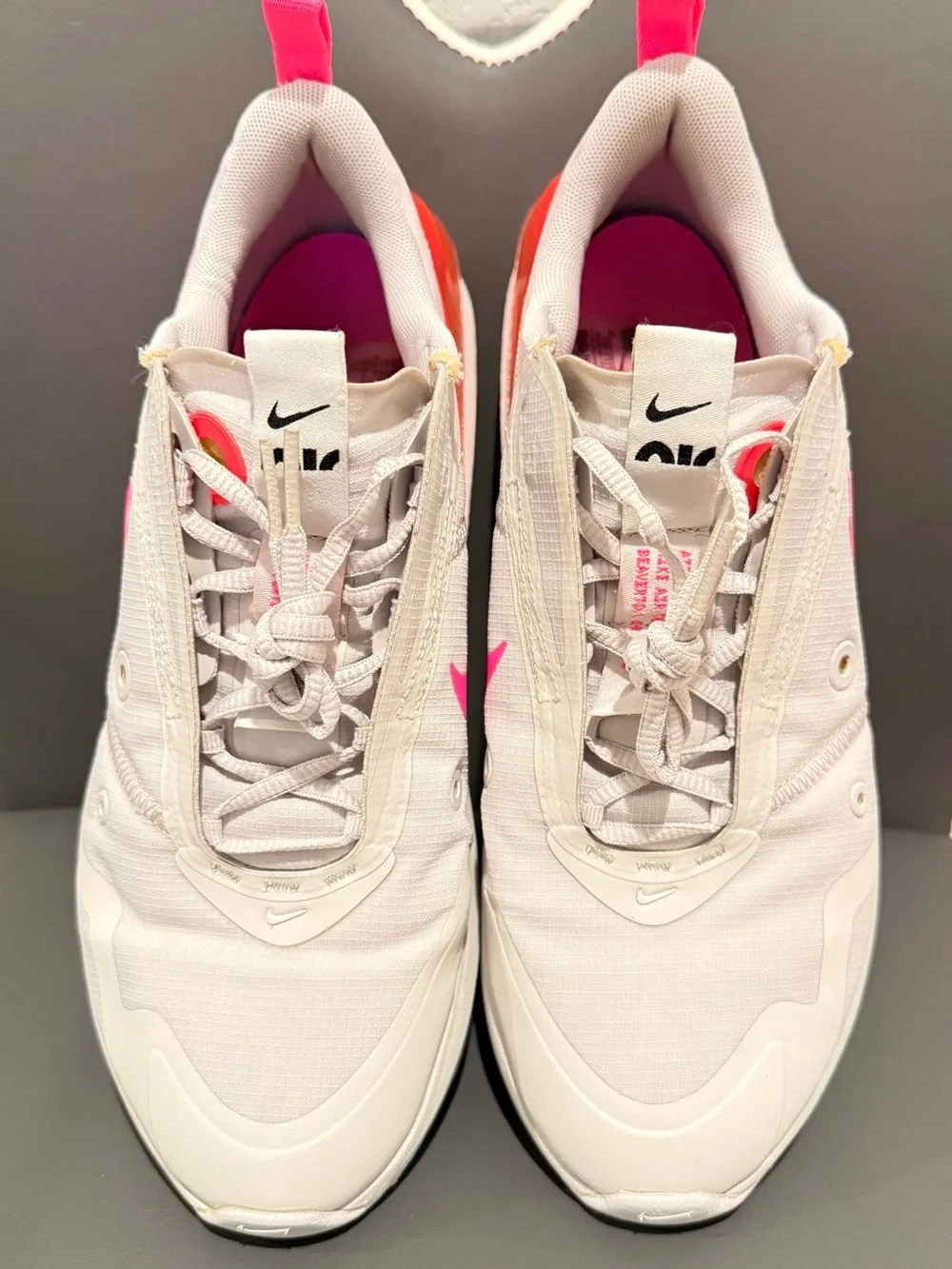 N/A nike air